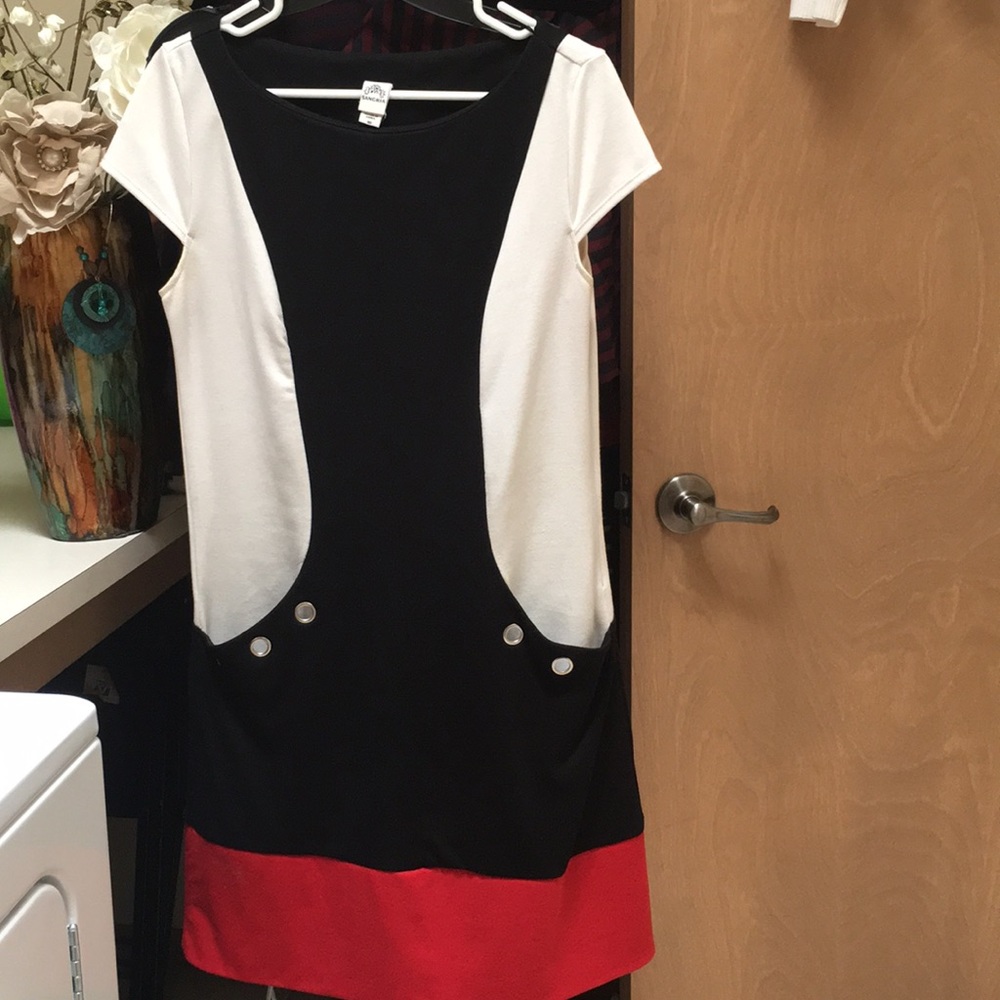 Sangria short sleeve dress size 10